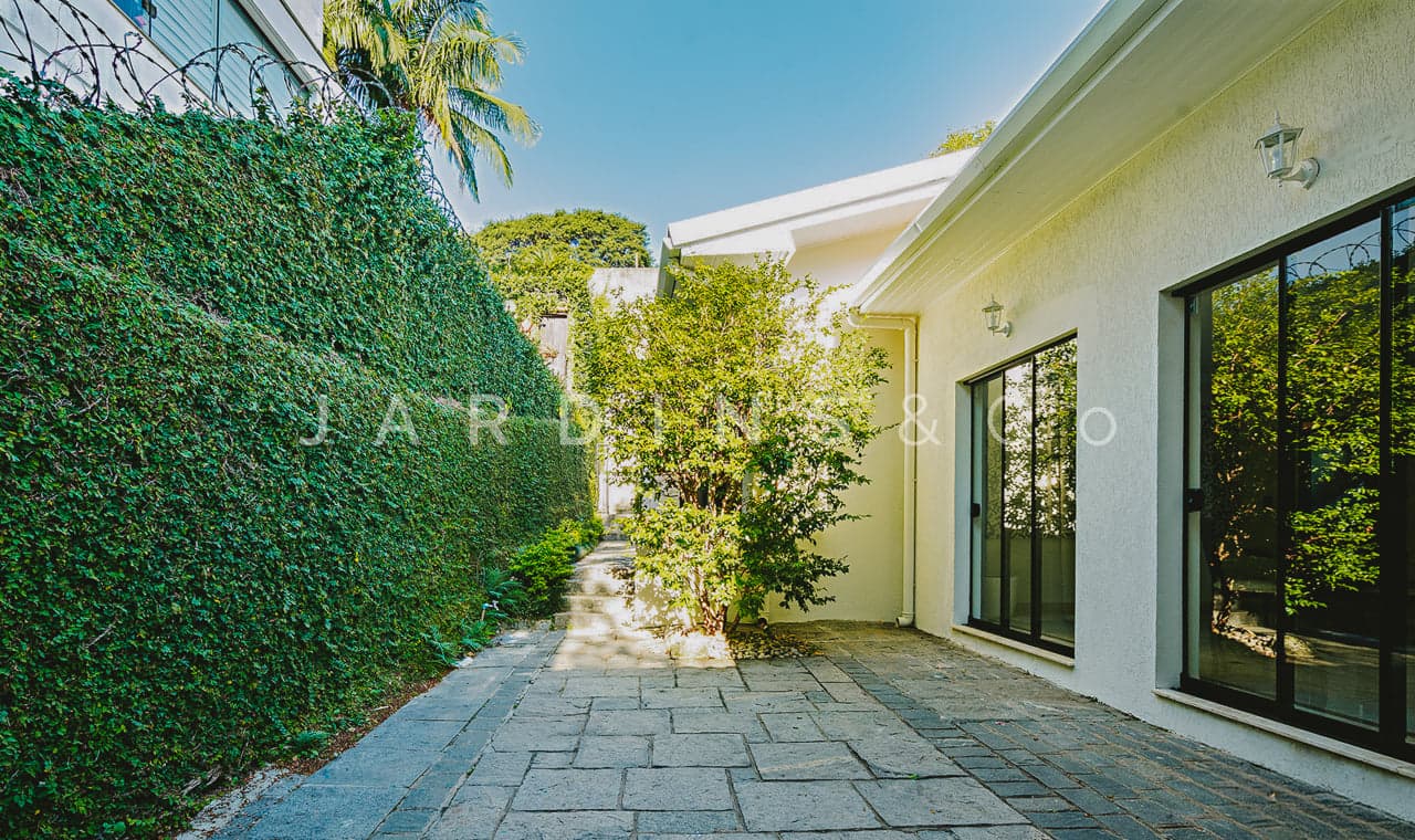 Casa em Jardim Guedala