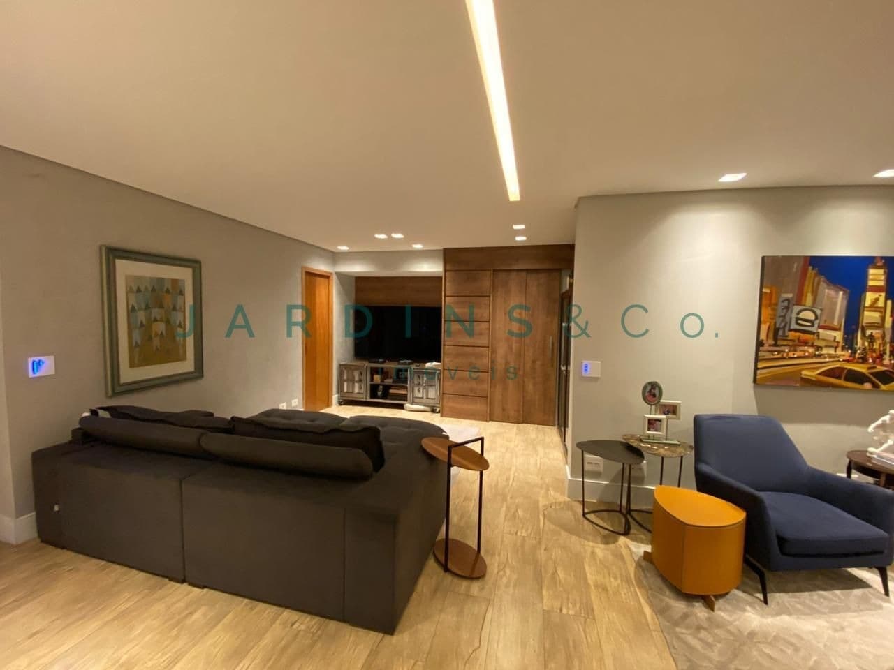 Apartamento em Indianópolis